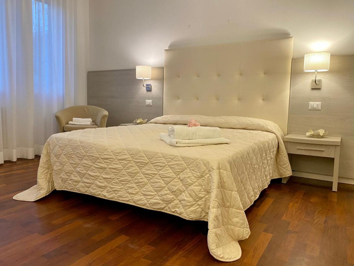 Villa Alda Suites & Rooms Cervia Exterior foto